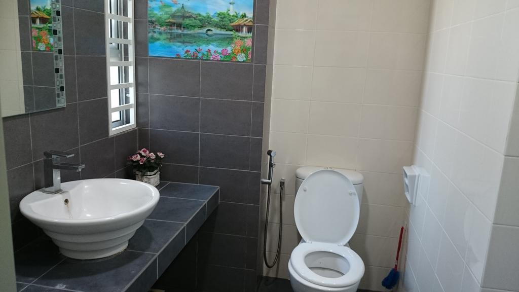 Kenanga Homestay Nilai Exterior foto